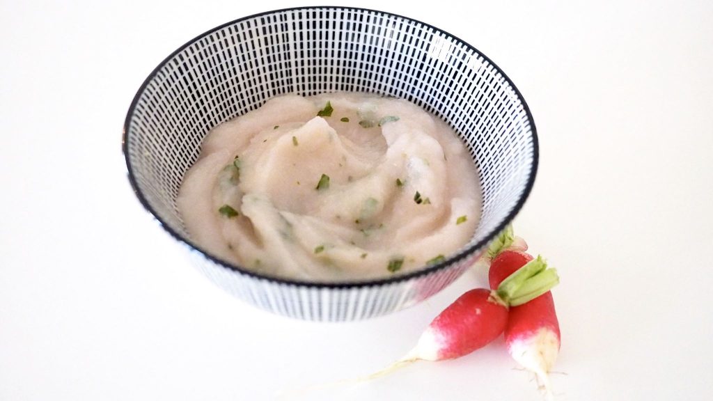 crème de radis roses au basilic pour bébé