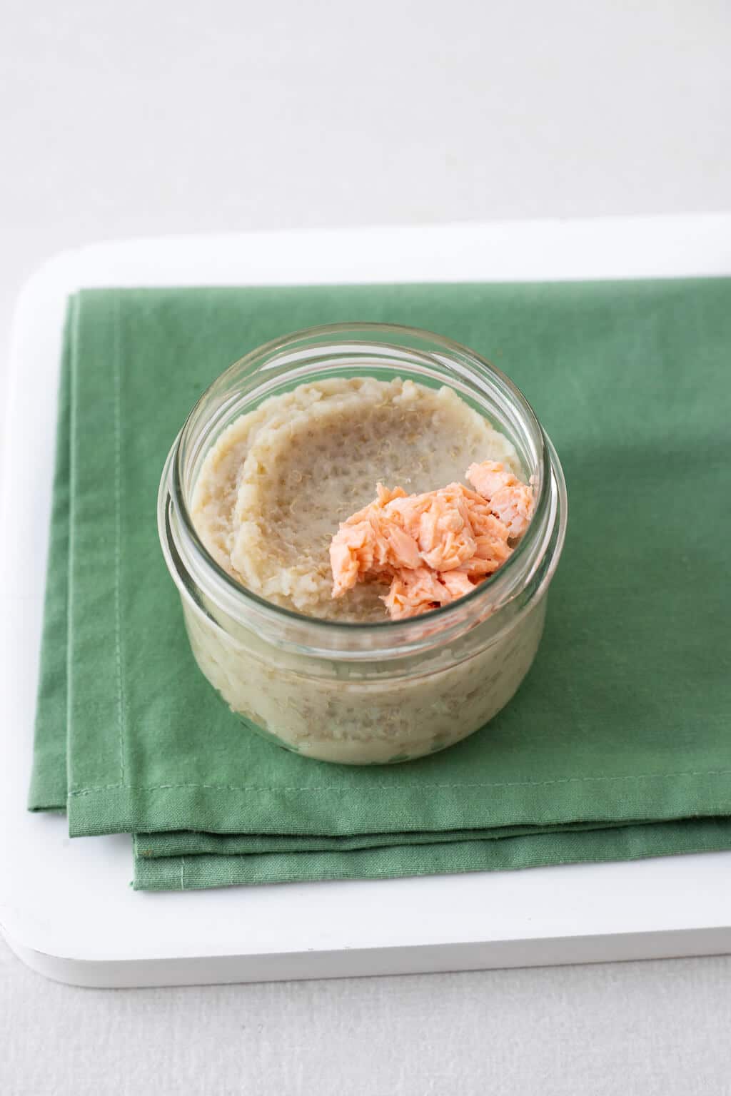 Quinoa au chou-fleur et saumon