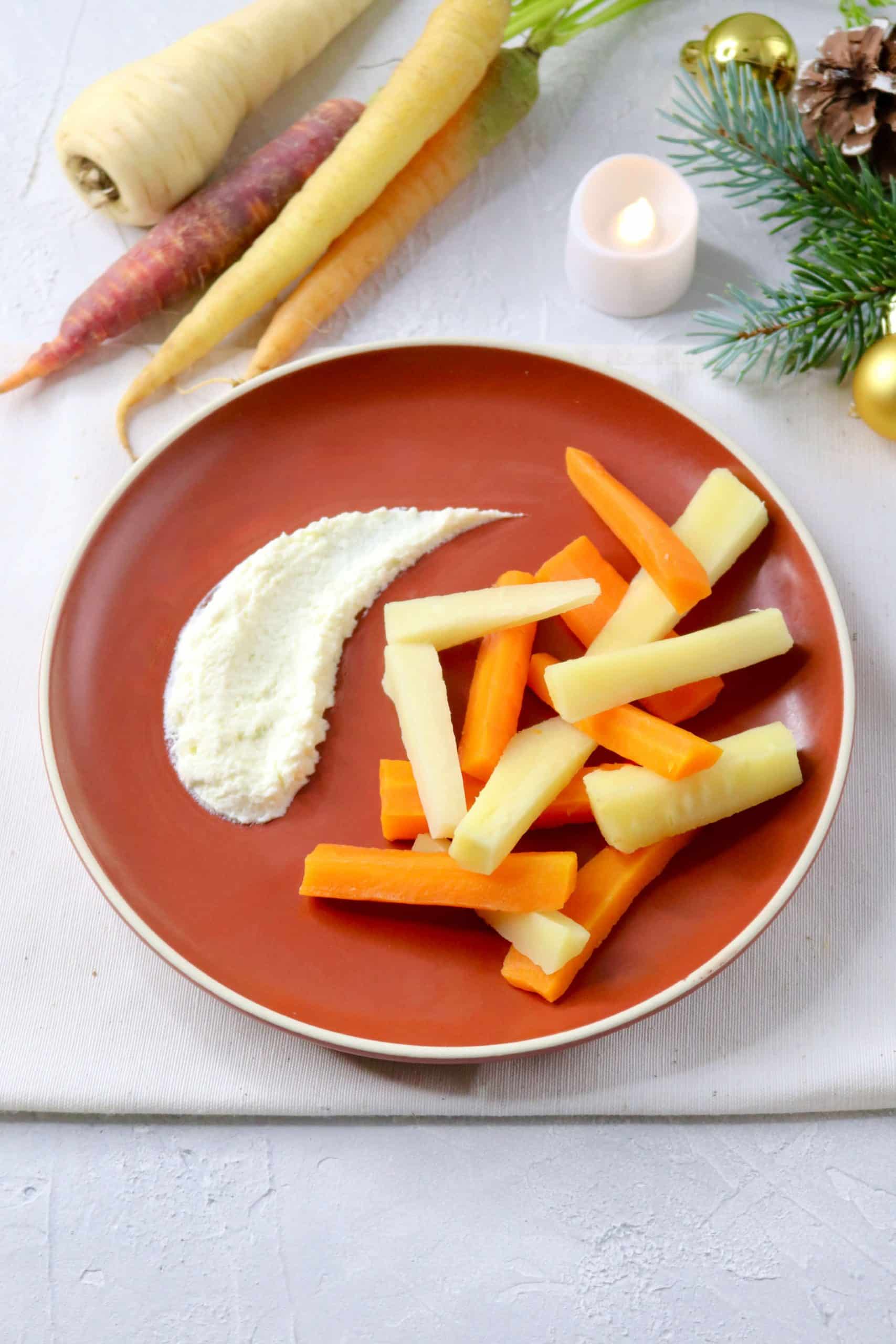 Duo de bâtonnets de carottes et panais et fromage frais