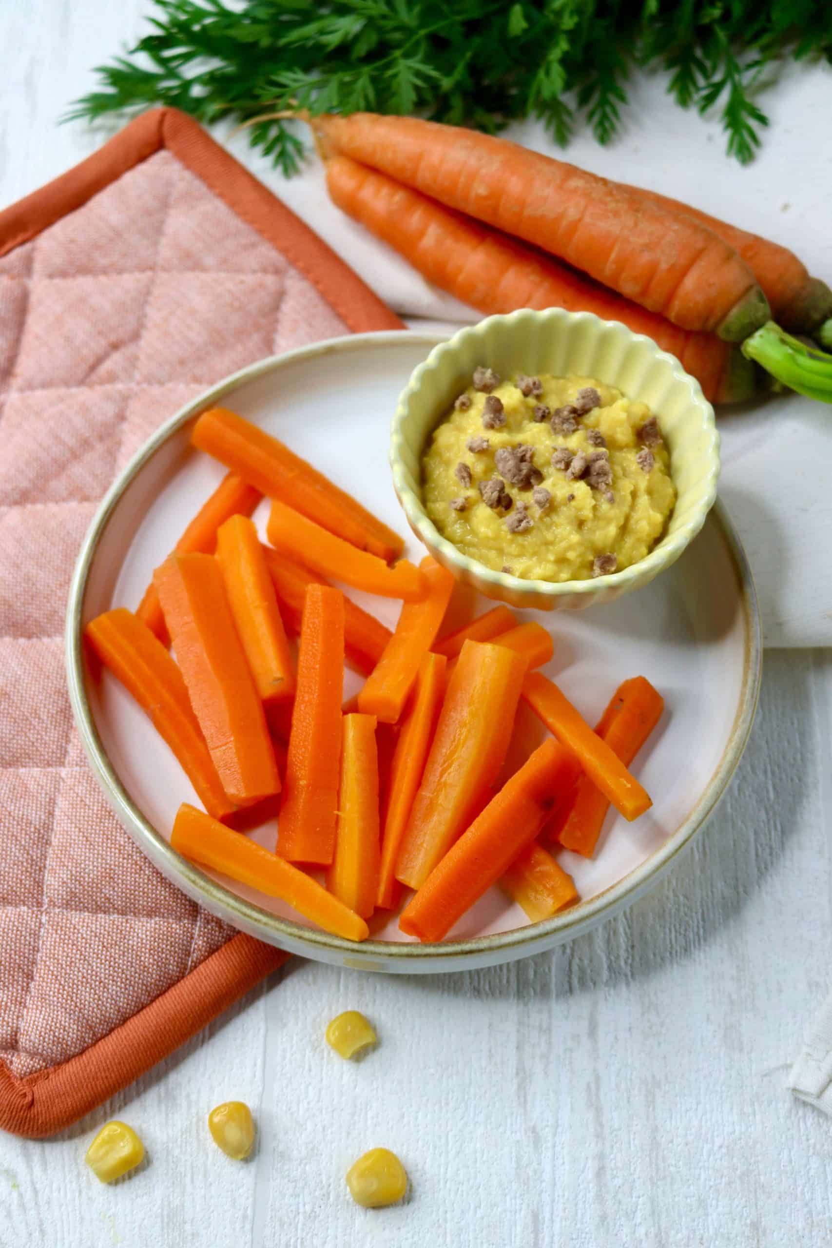 Bâtonnets de carotte et crème de maïs au boeuf