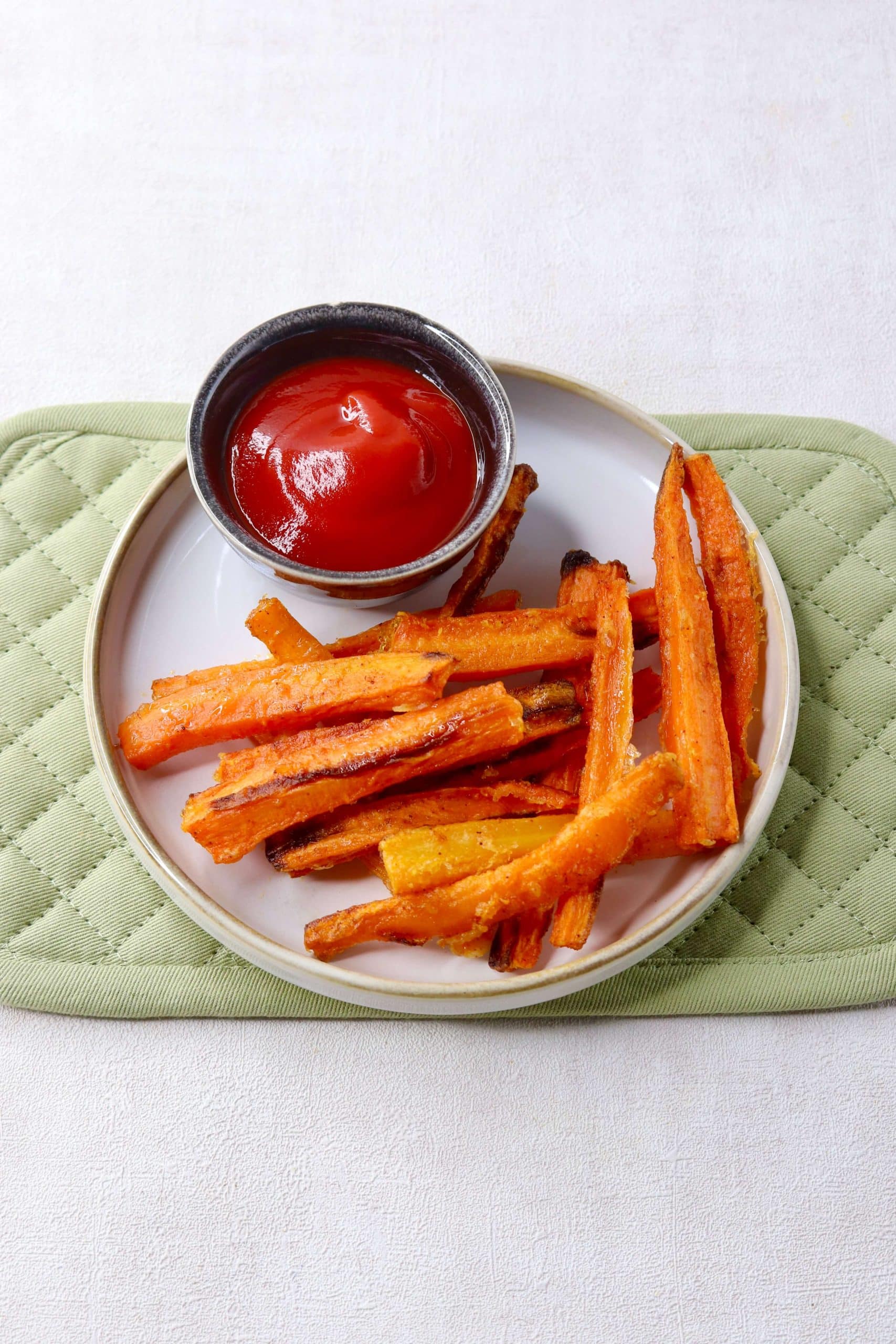 Frites de carottes et ketchup maison