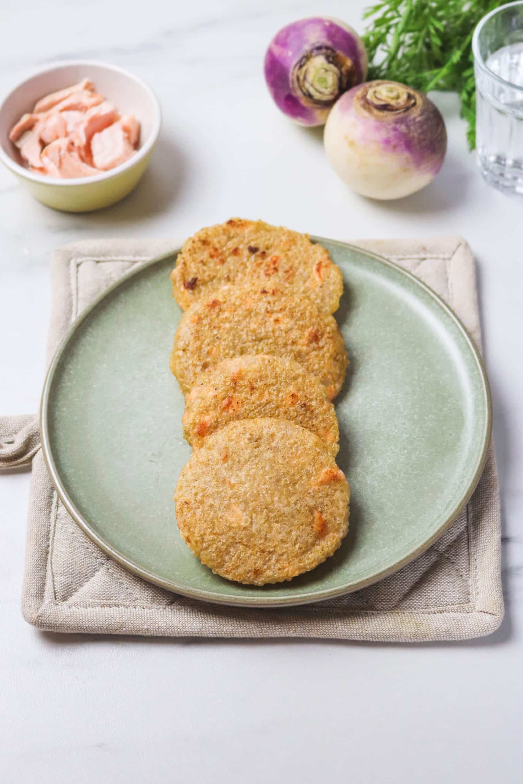 Galettes de navet au quinoa et saumon