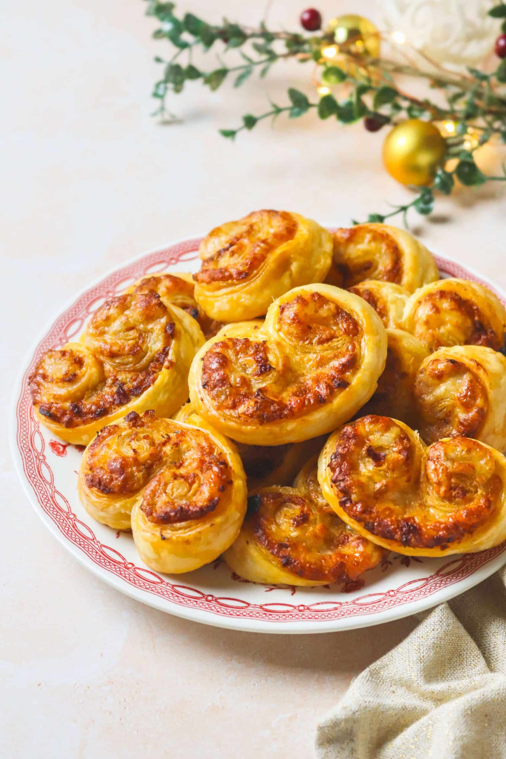 Feuilletés apéritifs aux tomates séchées et mozzarella