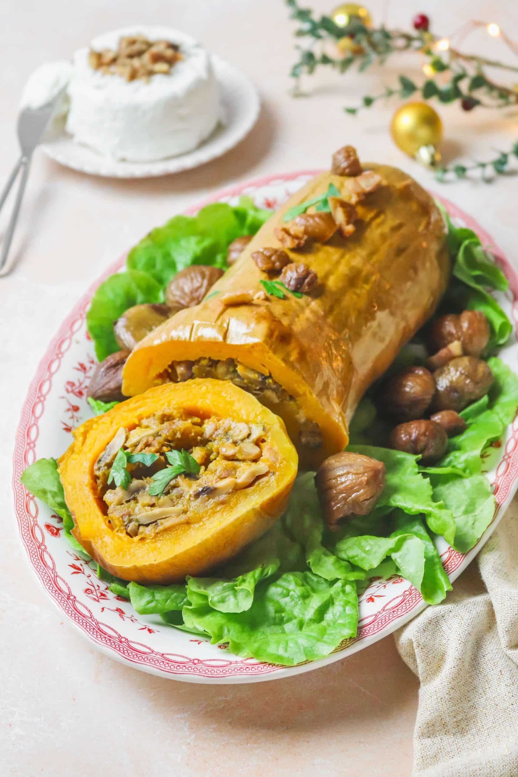 Rôti de butternut farci aux champignons et châtaignes