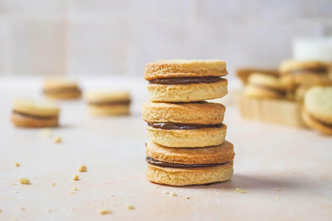 Biscuits fourrés choco-noisettes H