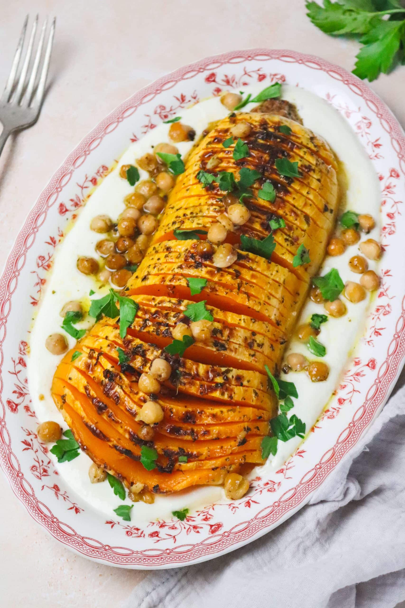Butternut hasselback et sa crème de feta