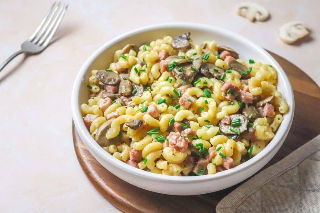 Coquillettes au jambon champignons et comté H