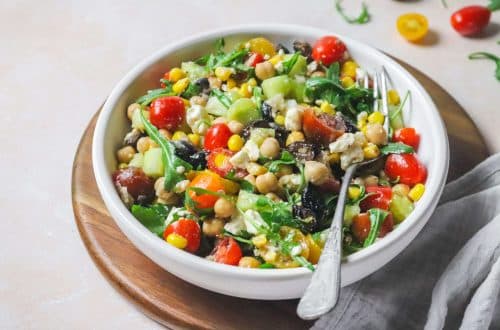 Salade estivale aux pois chiches et au maïs H