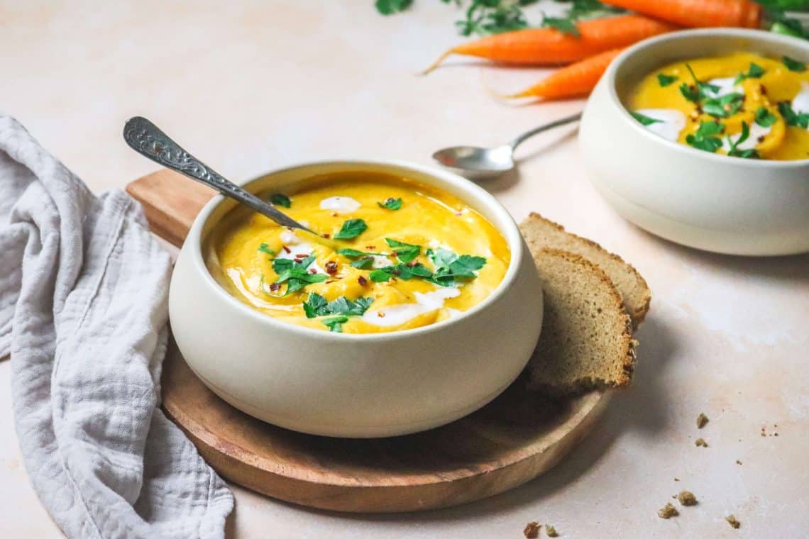 Velouté de carottes, patate douce et lentilles corail au lait de coco H