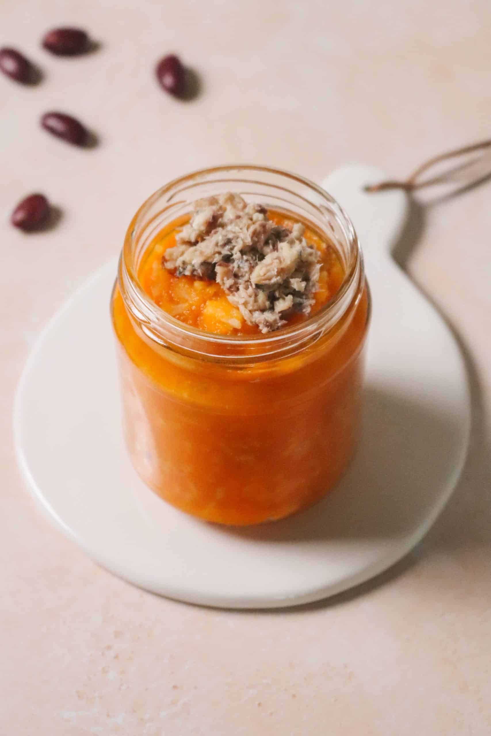 Purée de carottes aux haricots rouges, riz et sardines