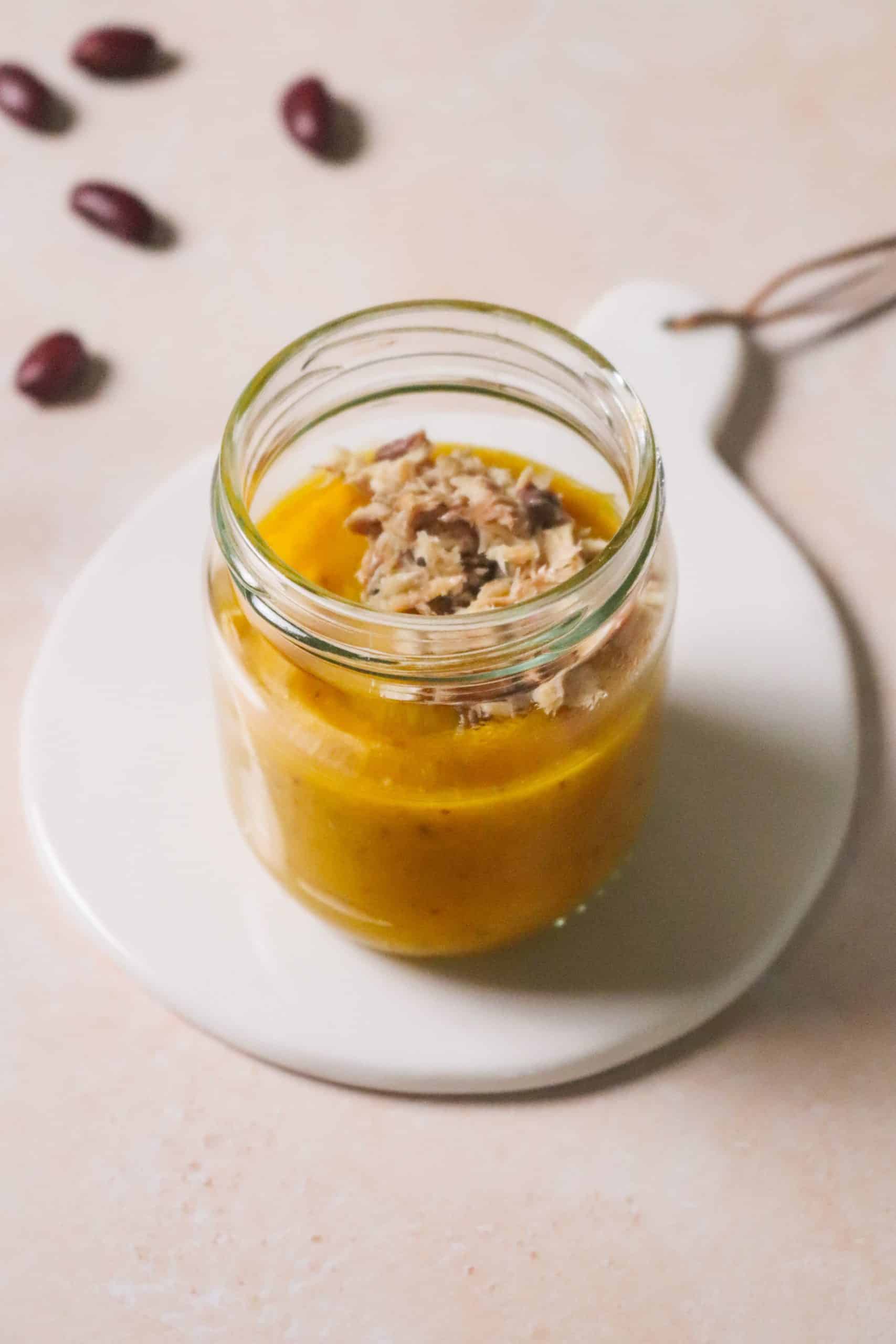 Purée de potimarron à la semoule fine, haricots rouges et maquereaux