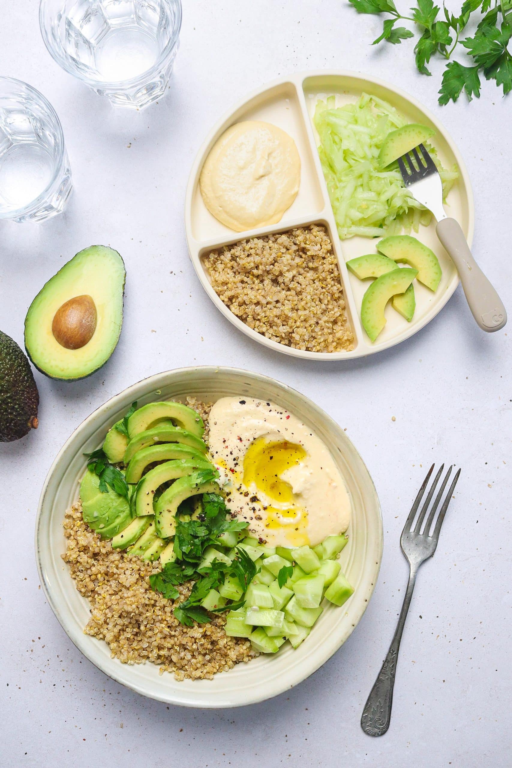 Bowl quinoa houmous