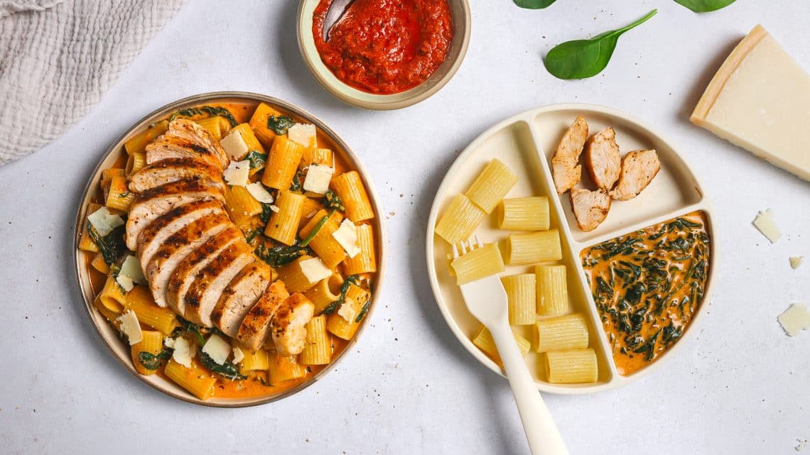 Pâtes et poulet à la crème de pesto rosso H