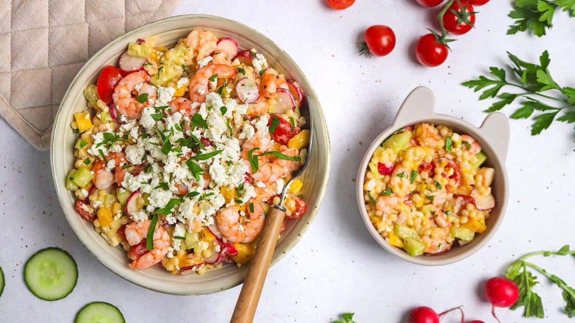 Salade de pâtes aux crudités, mangue et crevettes H copie