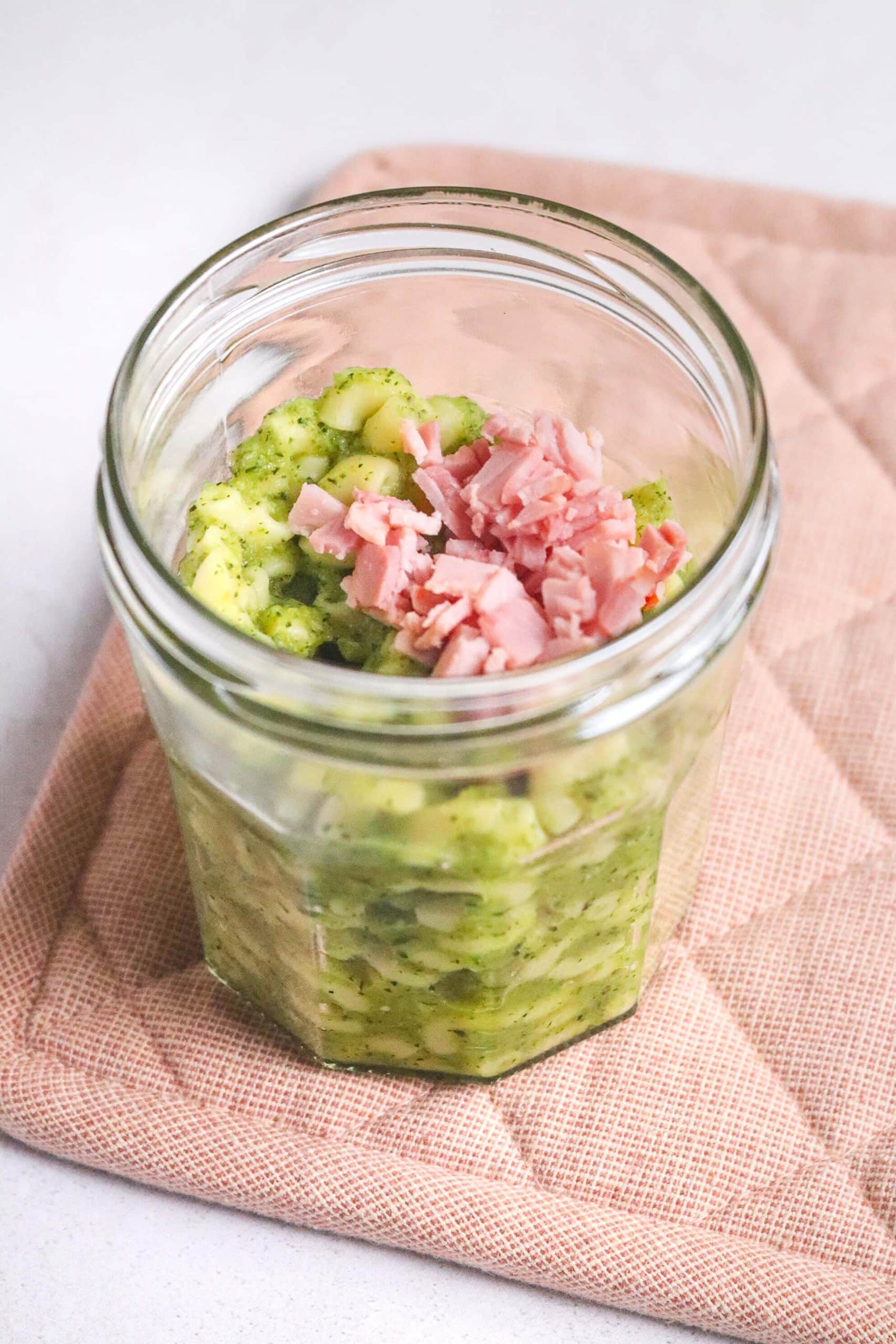Salade de pâtes aux courgettes et jambon
